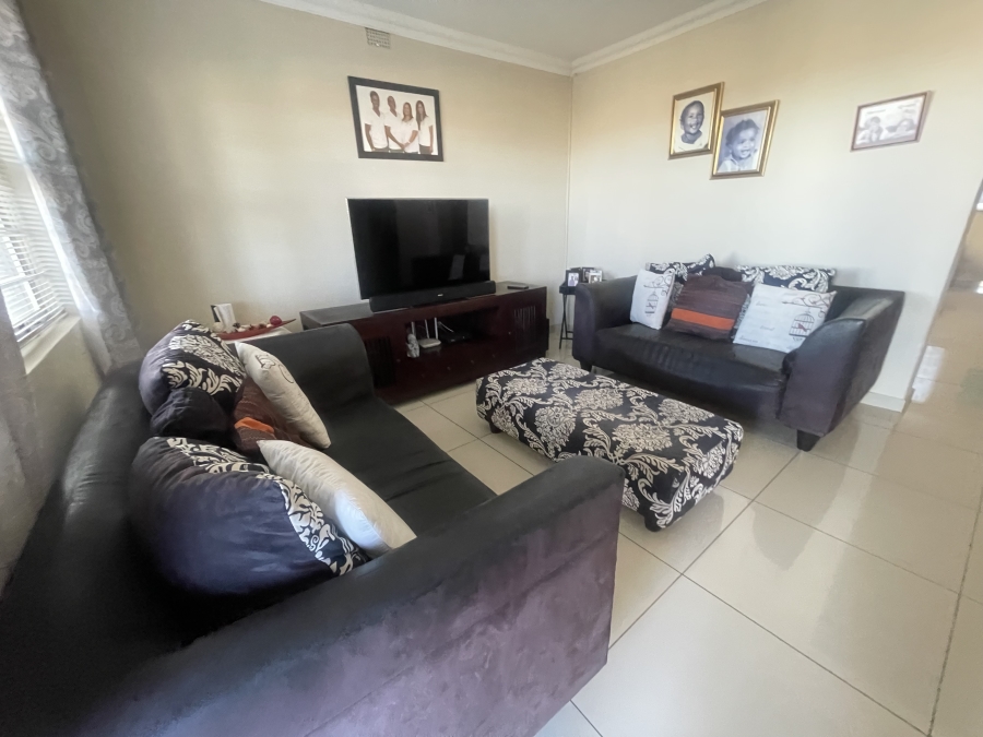 4 Bedroom Property for Sale in Braelyn Eastern Cape